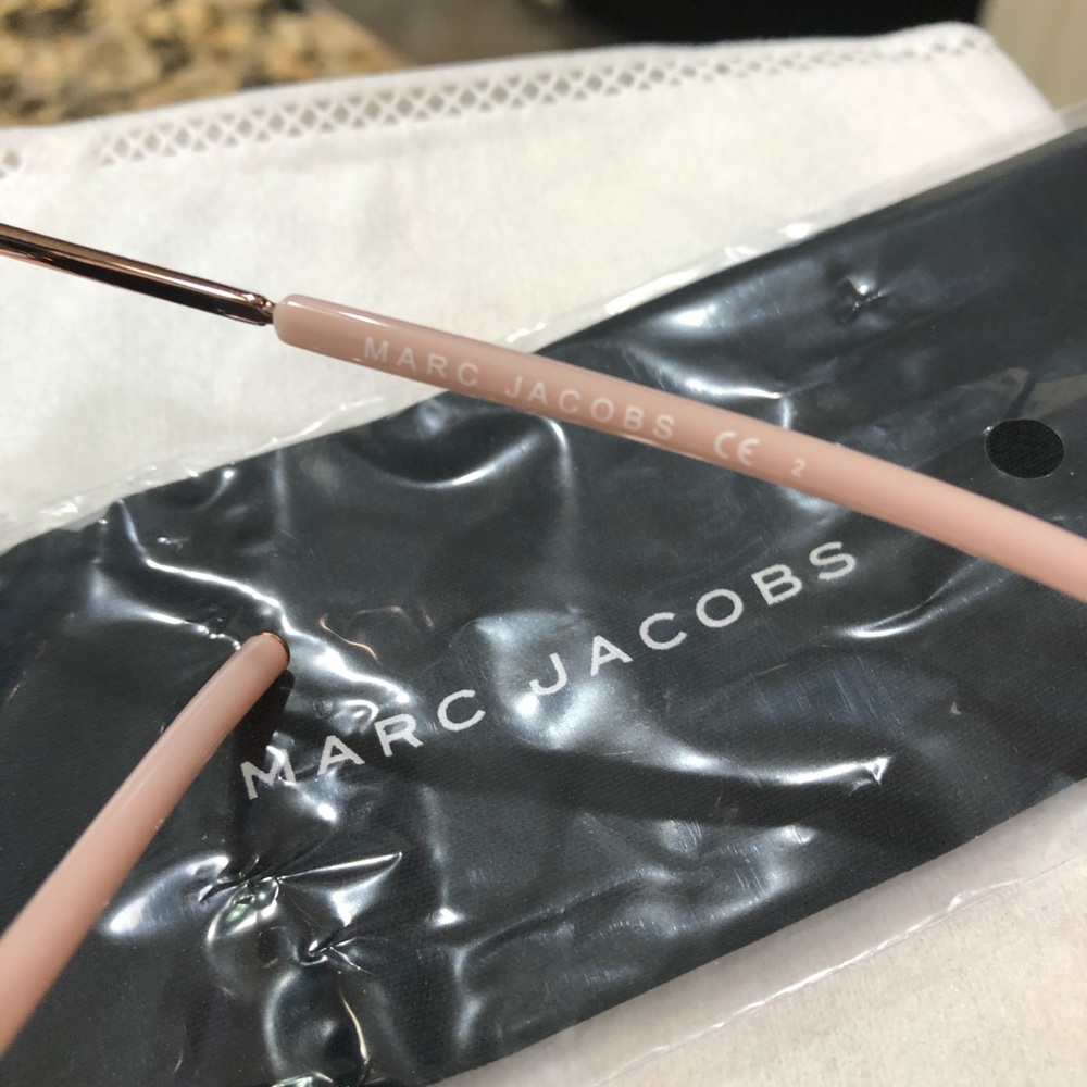 ❌SOLD❌Marc Jacobs 54mm Aviator Sunglasses ❌SOLD❌ - Picture 6 of 8